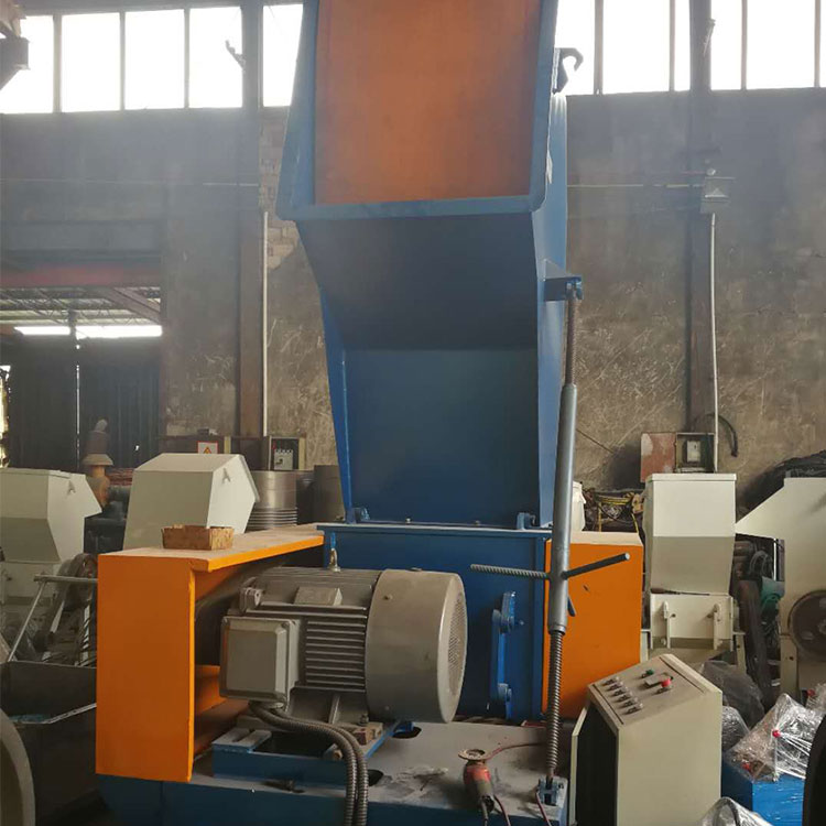 Powerful Plastic Drum Crusher